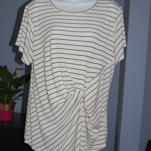 Worthington, striped top - Picture 3 of 7